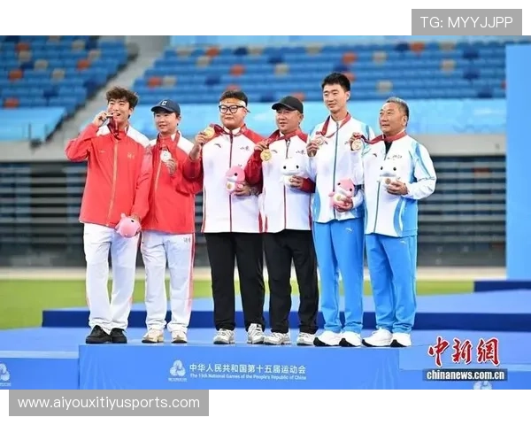 山东小将李梦麒全运会射箭反曲弓男子个人赛夺金，决赛打出9发10环